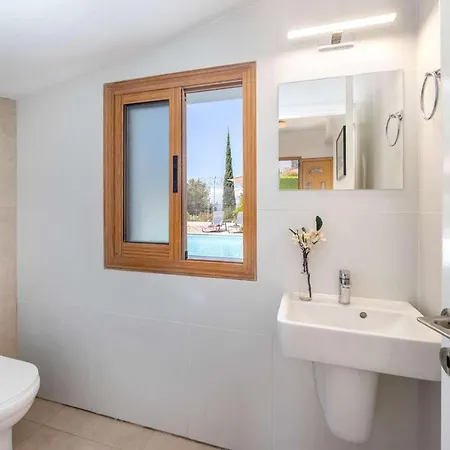 Villa Athina Argaka