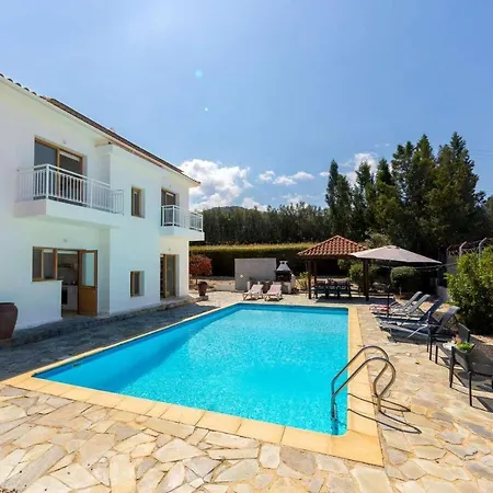 Villa Athina *